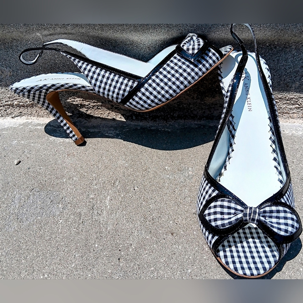 Anne Klein 'Gabay" Slingback Peeptoe~Women's Size 10M